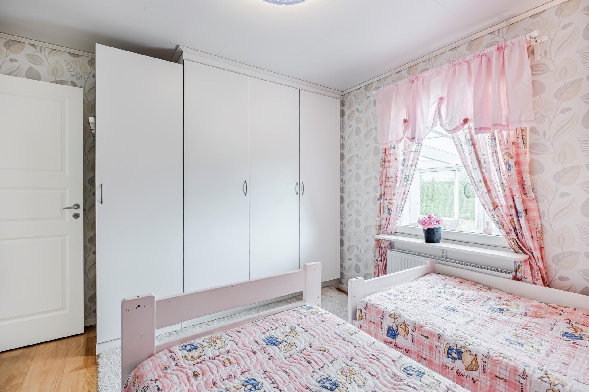 Stenby, Eskilstuna
