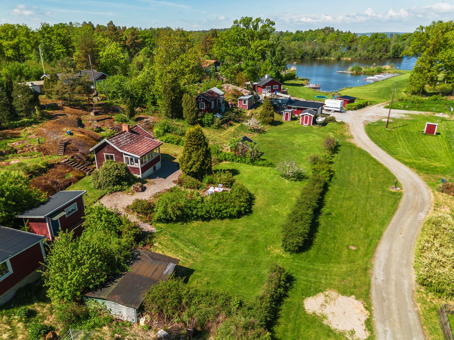 Henstaviken, Eskilstuna