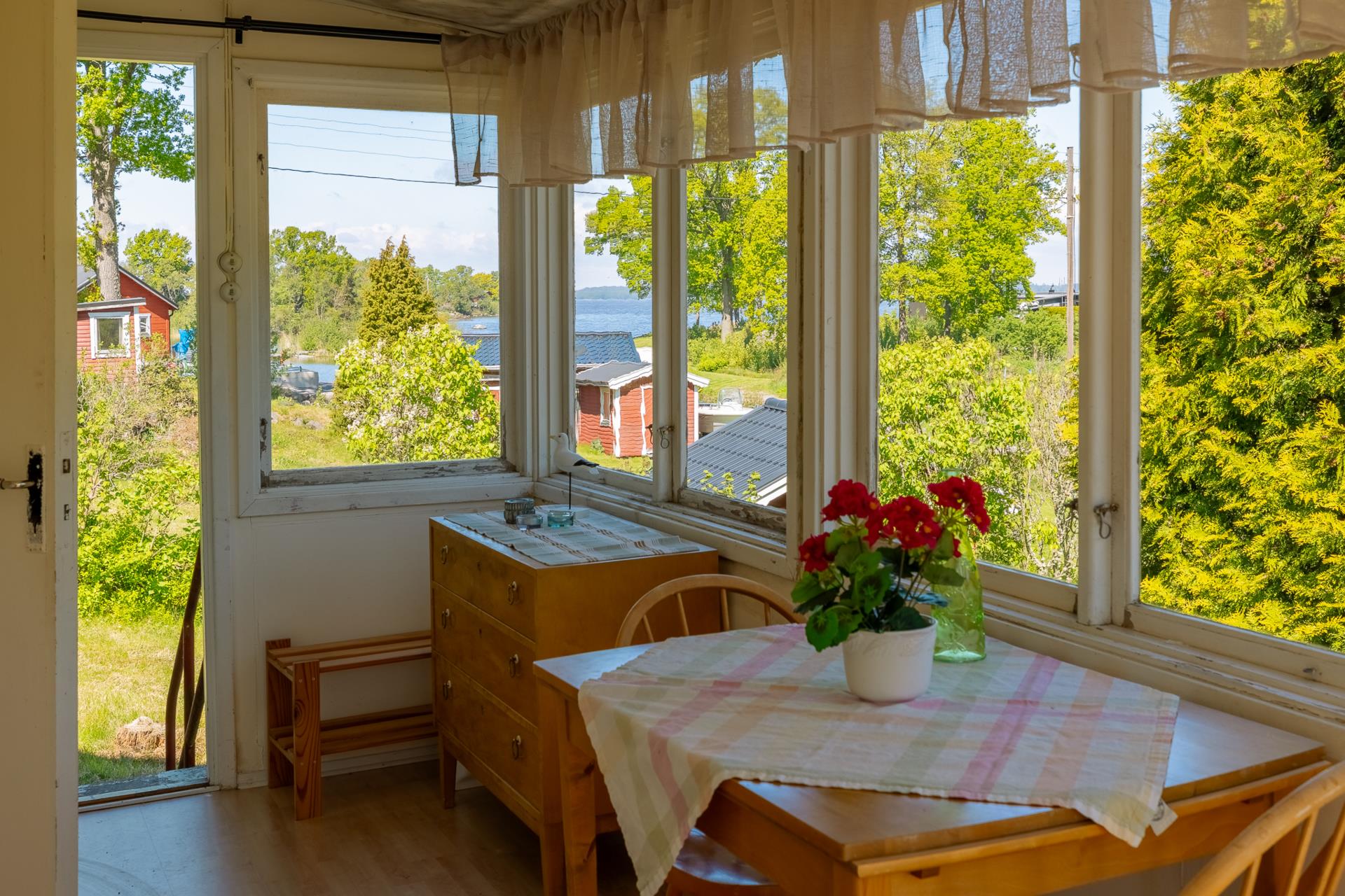 Henstaviken, Eskilstuna