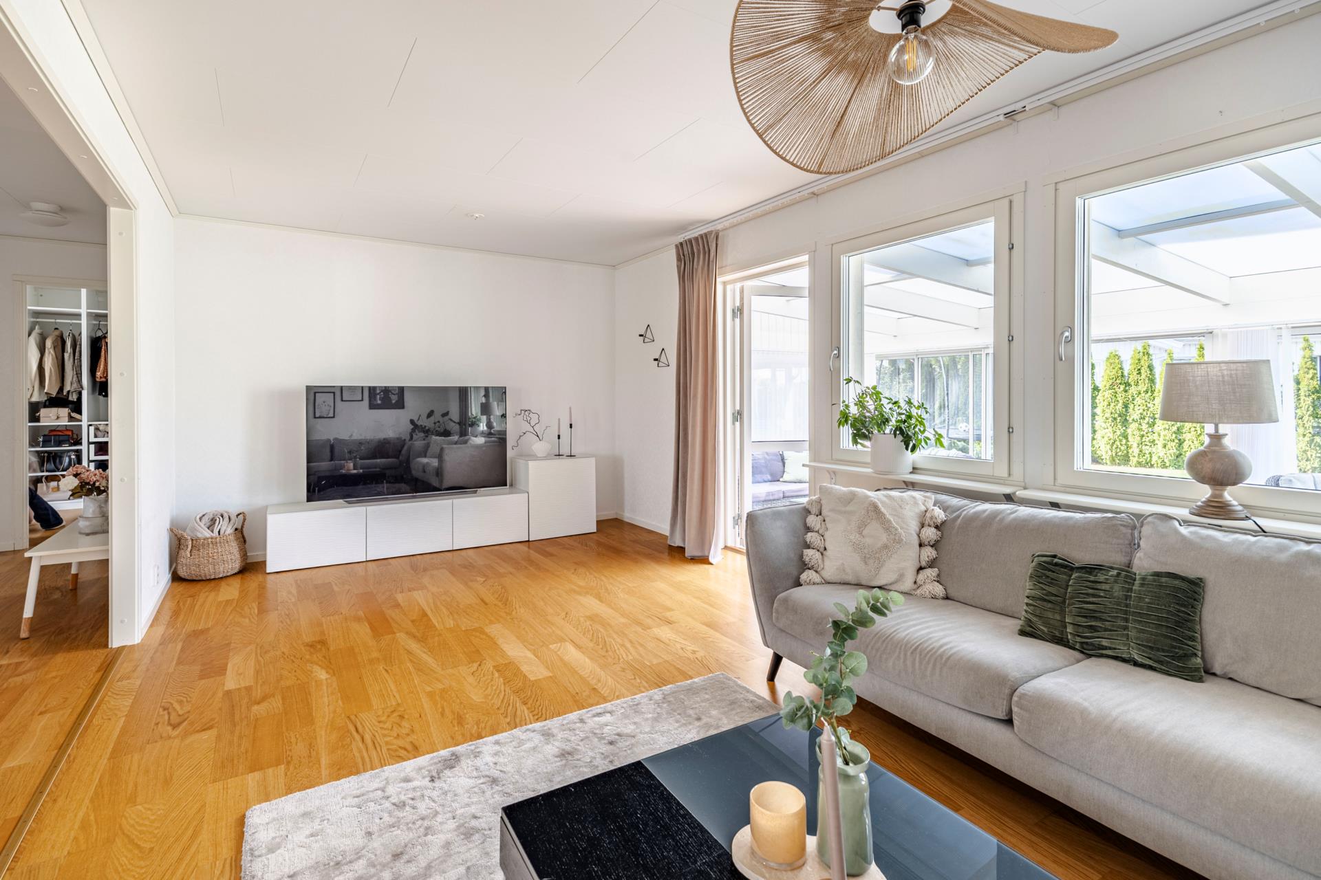 Stenby, Eskilstuna